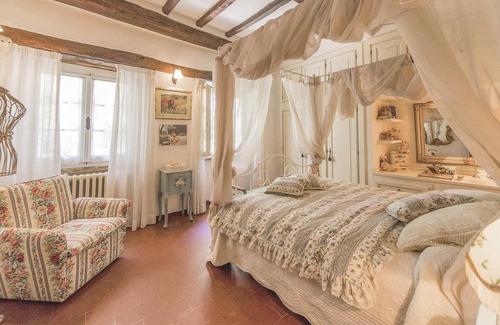 Monte San Savino House | 460 m² House ∙ 4 bedrooms ∙ 8 guests