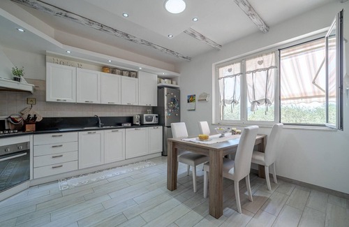 Chiavari House | 5 bedroom stunning home in Chiavari