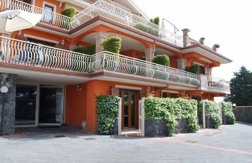 Trecastagni Apartment | 50 m² Apartment ∙ 1 bedroom ∙ 5 guests
