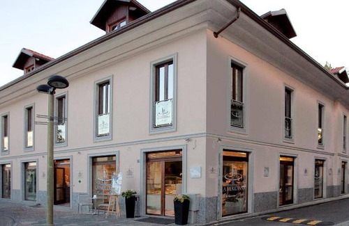 Settimo Torinese Hotel | 50 m² Hotel ∙ 5 guests