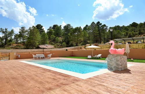 Villalba de la Sierra House | 500 m² House ∙ 7 bedrooms ∙ 16 guests