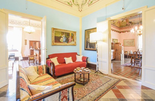 Modica House | 500 m² House ∙ 6 bedrooms ∙ 15 guests