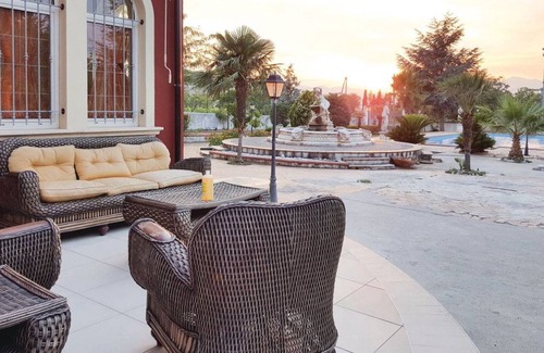 Caccianova Villa | 500 m² Villa ∙ 5 bedrooms ∙ 10 guests