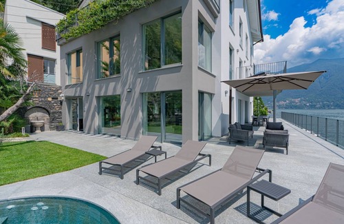 Carate Urio Villa | 530 m² Villa ∙ 9 bedrooms ∙ 18 guests