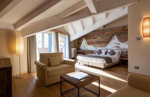 Passo del Tonale Hotel | 54 m² Hotel ∙ 4 guests