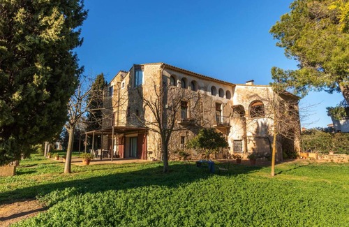 Corca House | 540 m² House ∙ 7 bedrooms ∙ 18 guests