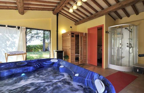 Castiglione della Valle House | 55 m² Farmhouse ∙ 127 guests