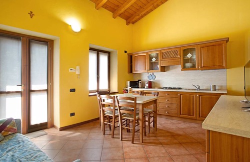Civate Apartment | 56 m² Apartment ∙ 2 bedrooms ∙ 5 guests