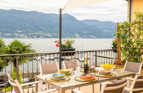 Porto Valtravaglia Apartment | 60 m² Apartment ∙ 2 bedrooms ∙ 6 guests