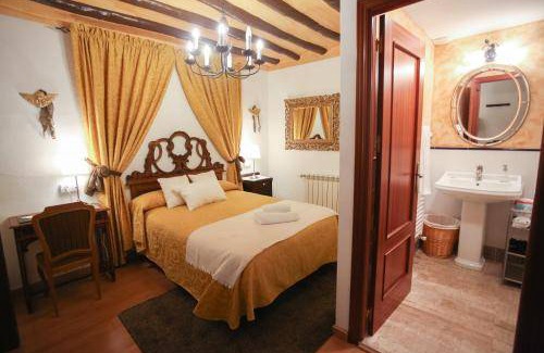 Urrea de Gaen Bed & Breakfast | 60 m² Bed and breakfast ∙ 4 guests