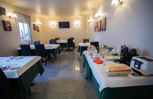 Urrea de Gaen Bed & Breakfast | 60 m² Bed and breakfast ∙ 4 guests