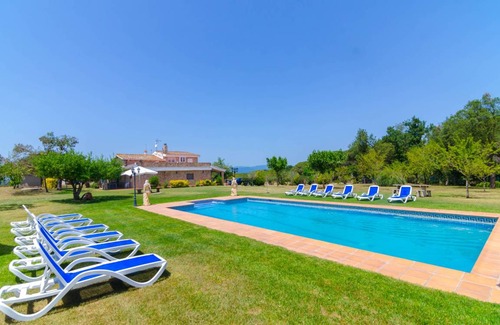 Macanet de la Selva Villa | 600 m² Villa ∙ 10 bedrooms ∙ 22 guests