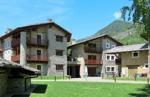 Sampeyre Apartment | 63 m² Apartment ∙ 1 bedroom ∙ 4 guests