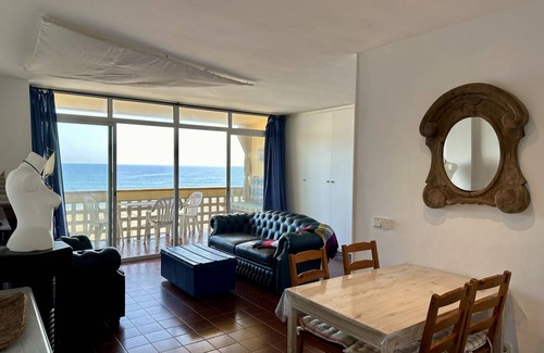 Pals Apartment | 65 m² Apartment ∙ 1 bedroom ∙ 4 guests