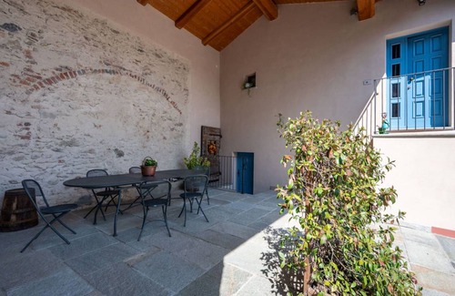 Verzuolo Other | 70 m² Accommodation ∙ 1 bedroom ∙ 4 guests