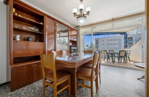 Sant Salvador Apartment | 70 m² Apartment ∙ 3 bedrooms ∙ 6 guests