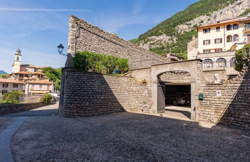 Azzano Apartment | 70 m² Apartment ∙ 2 bedrooms ∙ 3 guests