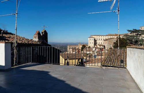 Todi Apartment | 70 m² Apartment ∙ 2 bedrooms ∙ 4 guests