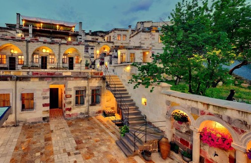 Cavusin Hotel | 70 m² Hotel ∙ 127 guests