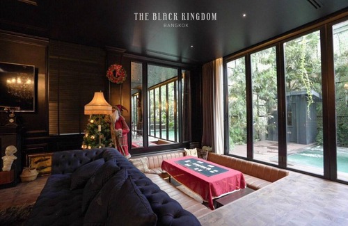 Bang Phlat Villa | 720 m² Villa ∙ 4 bedrooms ∙ 8 guests