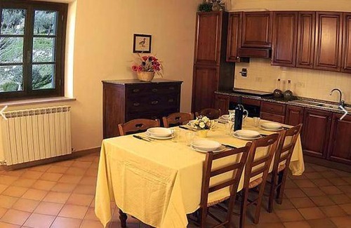 Valfabbrica Apartment | 75 m² Apartment ∙ 2 bedrooms ∙ 6 guests