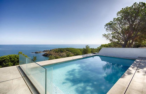Llanca House | 85 m² House ∙ 3 bedrooms ∙ 6 guests