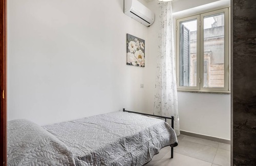 Picanello-Ognina-Barriera-Canalicchio Apartment | 90 m² Apartment ∙ 3 bedrooms ∙ 5 guests