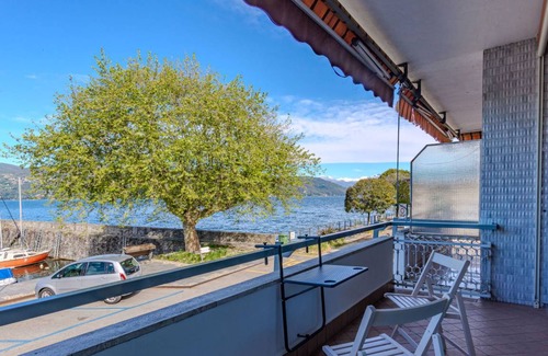 Ispra Apartment | 90 m² Apartment ∙ 2 bedrooms ∙ 4 guests