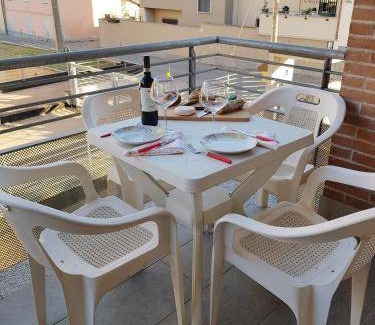 Sommariva Perno Apartment | 90 m² Apartment ∙ 2 bedrooms ∙ 5 guests