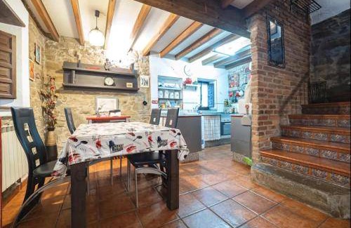 Langreo House | 90 m² House ∙ 3 bedrooms ∙ 5 guests