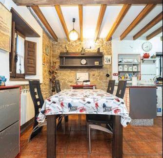 Langreo House | 90 m² House ∙ 3 bedrooms ∙ 5 guests