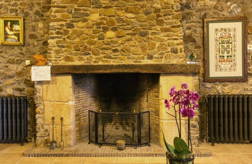 Mollet de Peralada House | 900 m² House ∙ 7 bedrooms ∙ 18 guests
