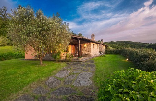 Doglio Villa | 900 m² Villa ∙ 18 bedrooms ∙ 44 guests