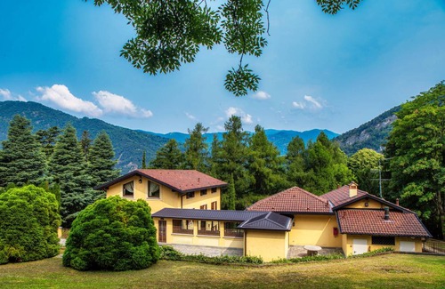 Canzo Villa | 950 m² Villa ∙ 6 bedrooms ∙ 13 guests