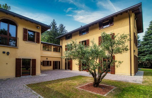Canzo Villa | 950 m² Villa ∙ 6 bedrooms ∙ 13 guests