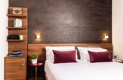 Quartiere XX Ardeatino Hotel | Adoro Hotel
