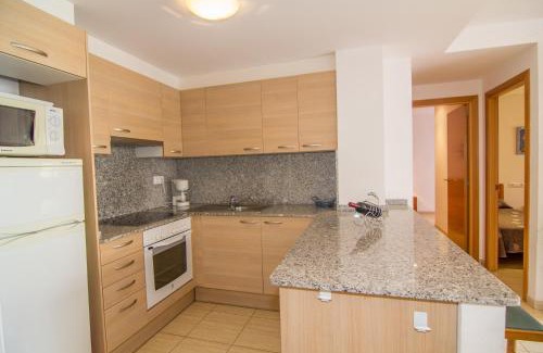 Roses Town Center Apartment | Agi Norfeu Park