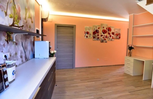 Latte House | Agriturismo Un Mare di Fiori