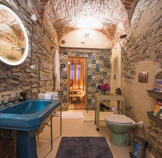 Melle Hostel | Albergo Diffuso Antagonisti