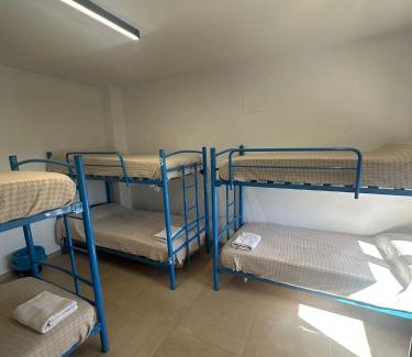 Monforte de Moyuela Hostel | Albergue El Muro
