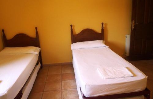 Las Almunias Hostel | Albergue Las Almunias