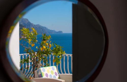 Arienzo Villa | Amore Rentals - Villa Le Sirene