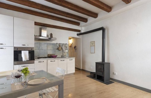 Villa Viani Apartment | Apartment ∙ 2 bedrooms ∙ 5 guests