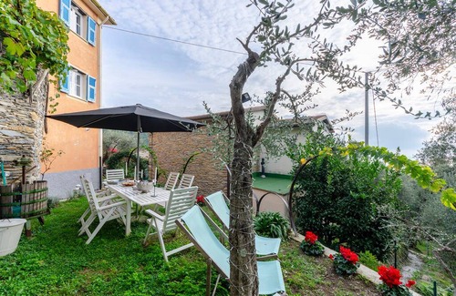 Cogorno Apartment | Apartment ∙ 2 bedrooms ∙ 4 guests