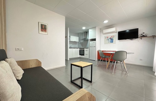 Roses Town Center Apartment | Apartment- Arago 2 - Studio Apartment, Sleeps 2