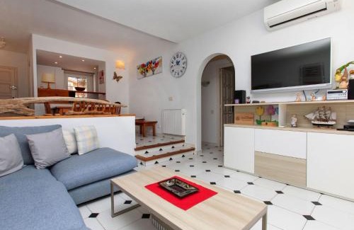 Pals Apartment | Apartment Ducado de Golf Blue by Interhome
