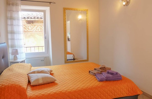 Toscolano Maderno Apartment | Apartment for 2 persons 2 children approx. 44 m² in Toscolano-Maderno, Lake Garda (West shore of Lake Garda)