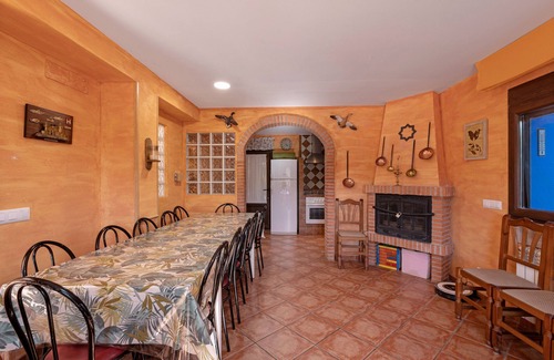 Navarrete del Rio House | Apartment 'Los Diegos' with Mountain View, Private Terrace and Private Garden
