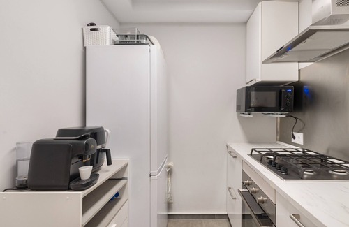 Malgrat de Mar Apartment | Apartment 'Mar' with Sea Views, Wi-Fi and Air Conditioning