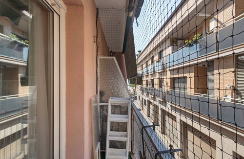 Malgrat de Mar Apartment | Apartment 'Mar' with Sea Views, Wi-Fi and Air Conditioning